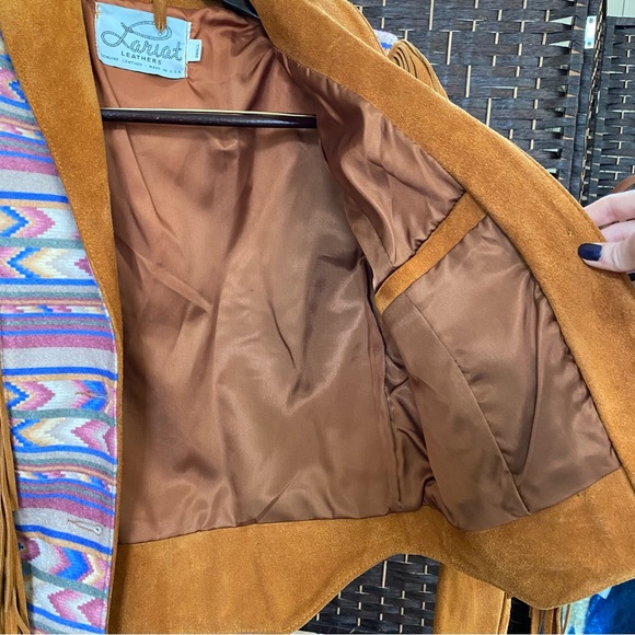 Vtg Lariat Genuine Suede Leather Fringe Jacket - Picture 8 of 10